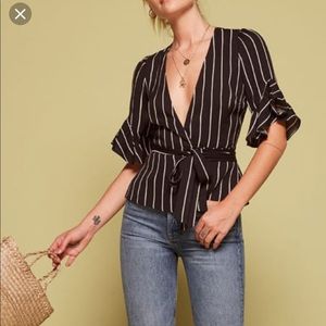 Reformation Opal Wrap Top Black striped XS EUC